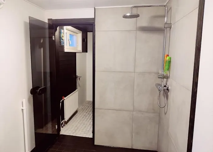 Yksioe Omalla Puusaunalla 公寓 库萨莫